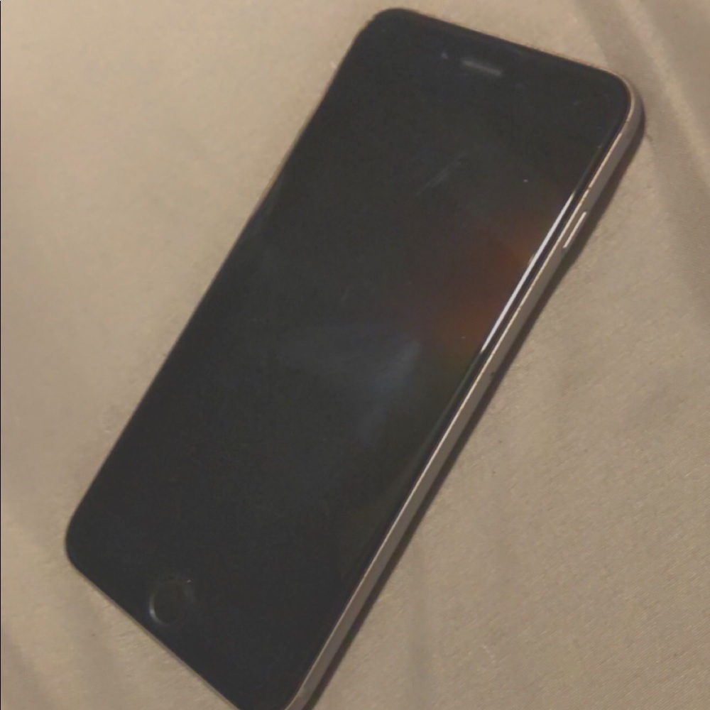 iphone 6s plus - Picture 2 of 2